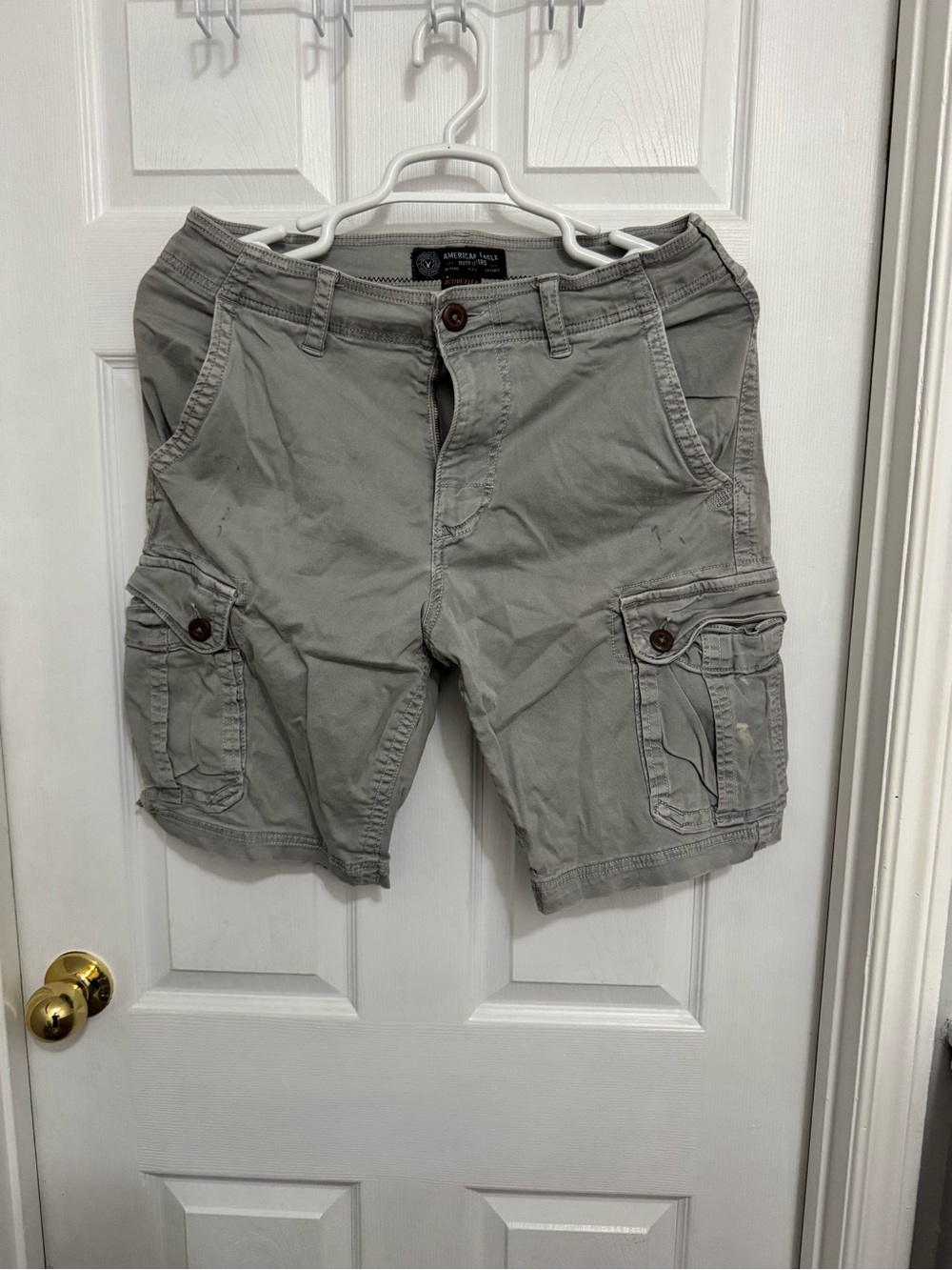 American Eagle Outfitters Light Gray Cargo Shorts